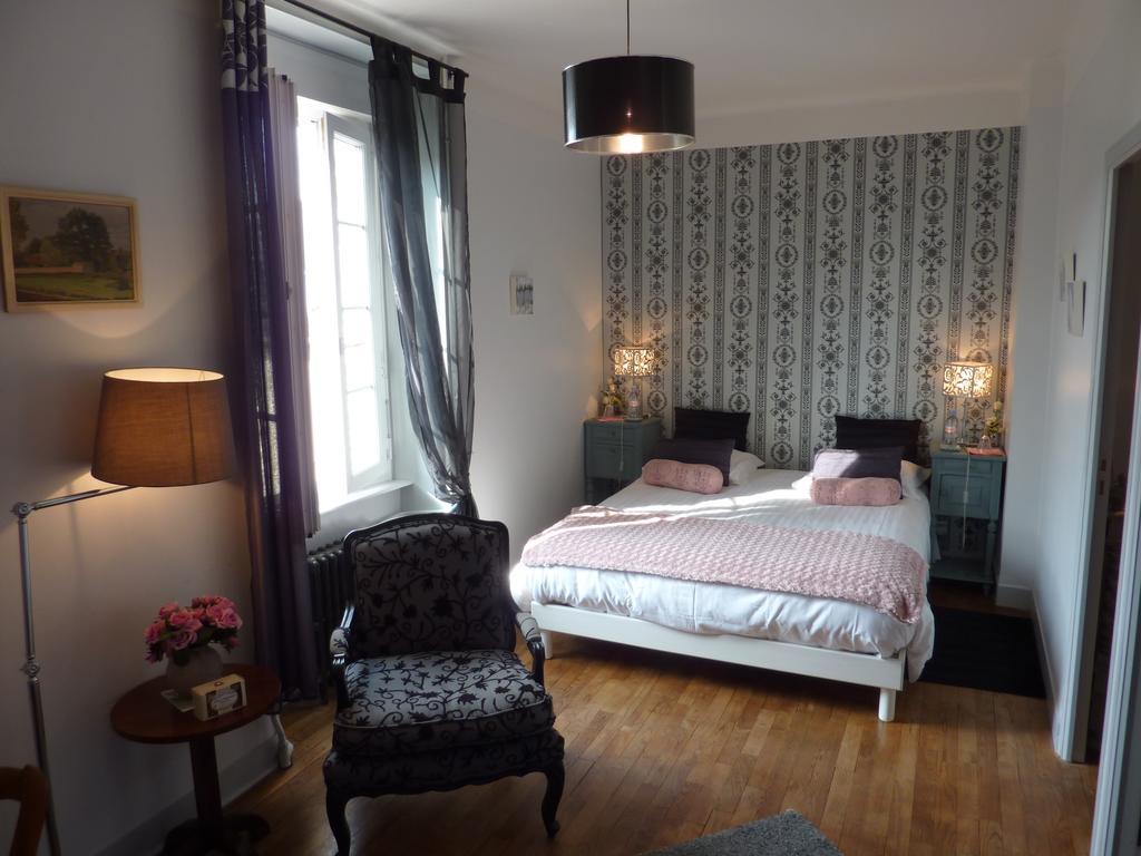 Maison D'Hotes Les Belles De Mai Pontorson Cameră foto